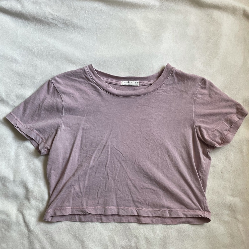 Cotton:On cropped medium pink tee shirt